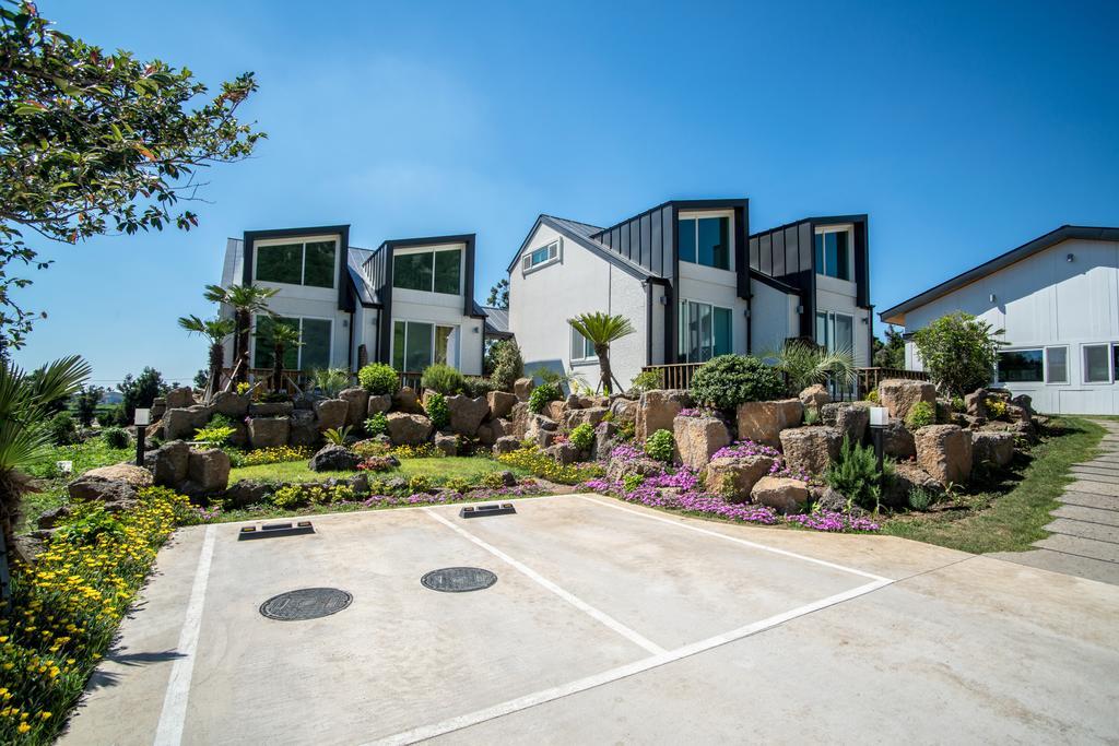 Jeju 542 Pension Σεογκουίπο Δωμάτιο φωτογραφία
